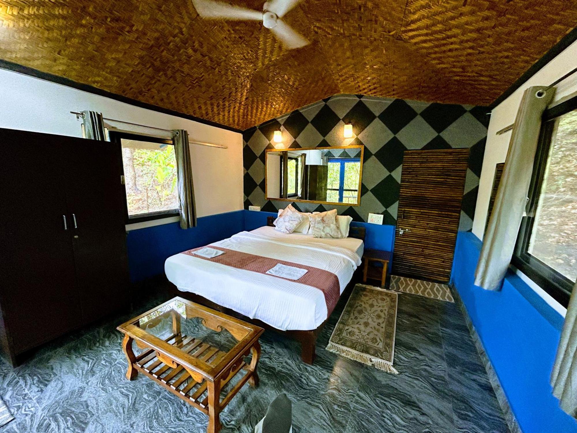 Samyama Retreat Hotell Cola Exteriör bild